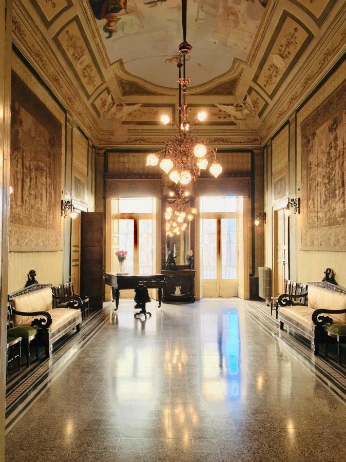 Palazzo Framarino Dei Malatesta - Noble Floor - XIV Century Giovinazzo Exterior foto